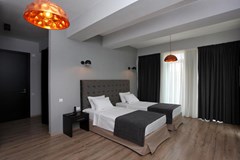 LM Club Hotel - photo 1