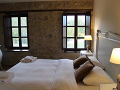 Semantron Hotel - photo 11