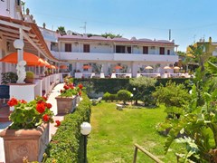Mareco Resort Hotel - photo 1