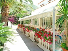 Park Calitto Hotel - photo 2