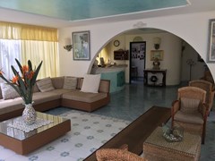 Park La Villa Hotel - photo 7