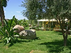 Park La Villa Hotel - photo 5