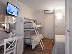 Cortese Hotel - photo 10