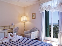De Paris Hotel - photo 7