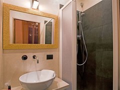 Des Anglais Hotel - photo 26
