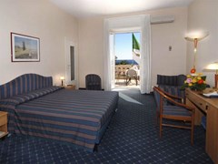 Europa Hotel - photo 10