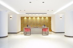 The Alley Hotel - photo 2