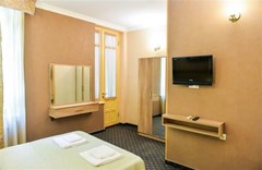 Old Town Hotel - photo 3