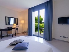 Riviera Dei Fiori Hotel - photo 16