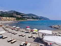 Riviera Dei Fiori Hotel - photo 5