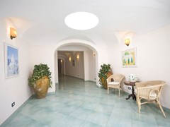 Albatros Hotel - photo 5