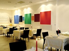Metropol Hotel - photo 7
