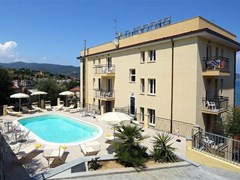 Piccolo Hotel - photo 2