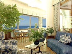 Flora Hotel - photo 3