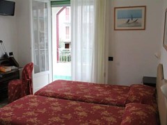 Garden Hotel - photo 15