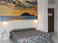 Garden Hotel - photo 17
