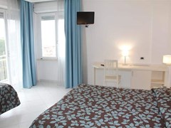 Garden Hotel - photo 18