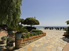 Mediterranee Grand Hotel - photo 10