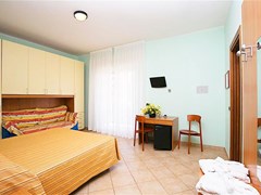 Miriam Hotel - photo 16