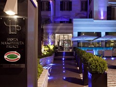 Santa Margherita Palace & Dependence - photo 1