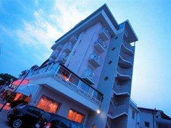 Margherita Hotel - photo 1
