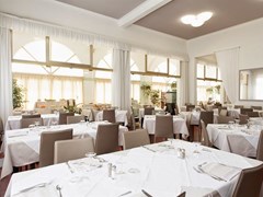 Marina Hotel - photo 8
