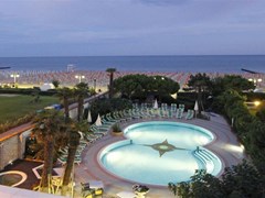 Park Hotel Cellini - photo 3