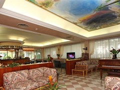Park Hotel Cellini - photo 14