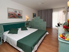 Park Hotel Cellini - photo 19
