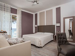 Arc En Ciel Hotel - photo 19