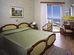 Bellevue et Mediterranee Hotel - photo 9