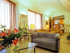 Grand Hotel Palace - photo 3