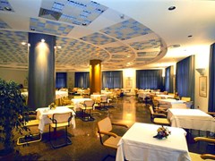 Grand Hotel Palace - photo 4