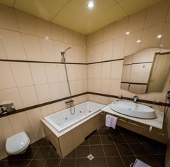 Bulvar Inn Hotel: Люкс - photo 27
