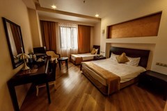 The Crown Hotel - photo 15