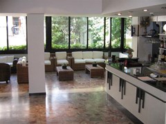 Alaska Hotel - photo 2