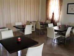 Alibi Hotel - photo 9