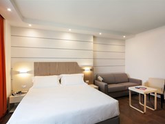 Aria Hotel - photo 15