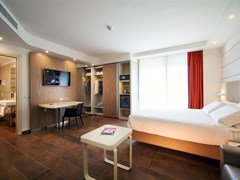 Aria Hotel - photo 17