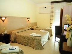 Calypso Hotel - photo 15