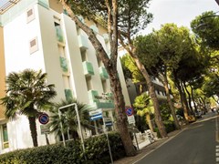 Calypso Hotel - photo 1