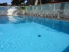 Club House Hotel - photo 3