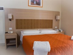 Cuba Hotel - photo 18
