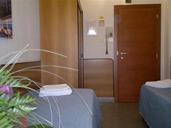 Half Moon Hotel - photo 11