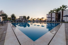 Mythic Summer Hotel - photo 14