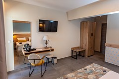 Mythic Summer Hotel - photo 44