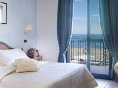 Ascot Hotel - photo 14