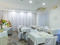 Falco Hotel - photo 10