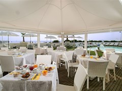 Mediterraneo Hotel - photo 10