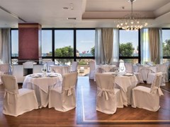 Nautico Hotel - photo 8